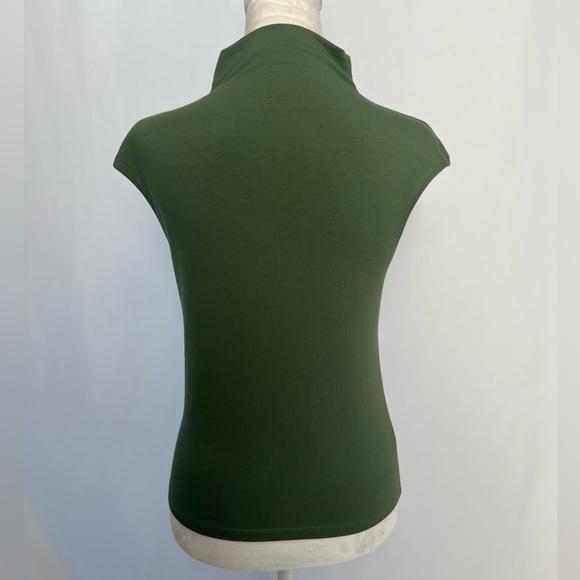 NWOT / J. Crew Fitted mockneck tank top in stretch cotton blend in Utility Green - Picture 2 of 5